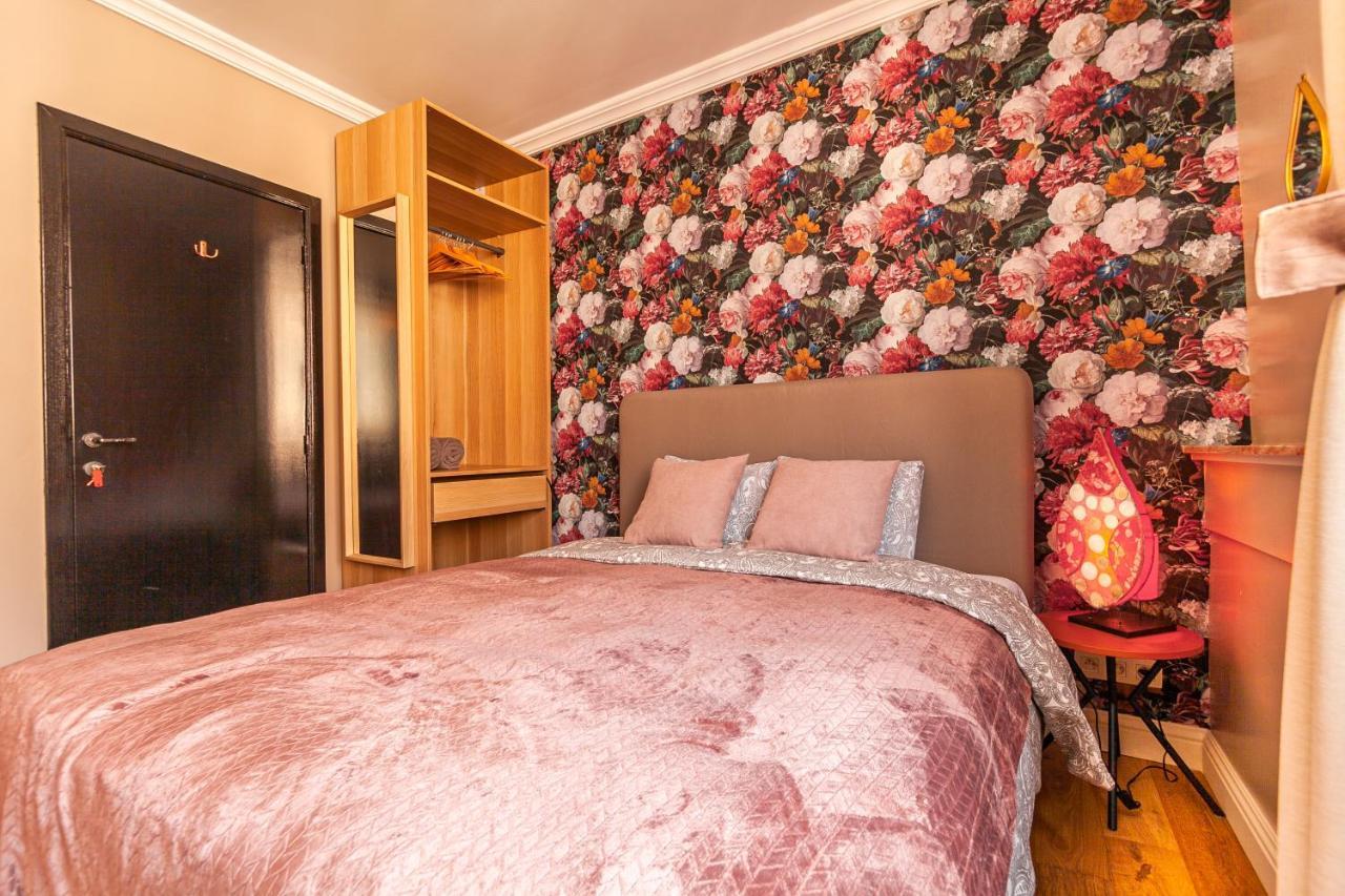 Luxury Suites Boutique By Rikas Hotels アントウェルペン エクステリア 写真
