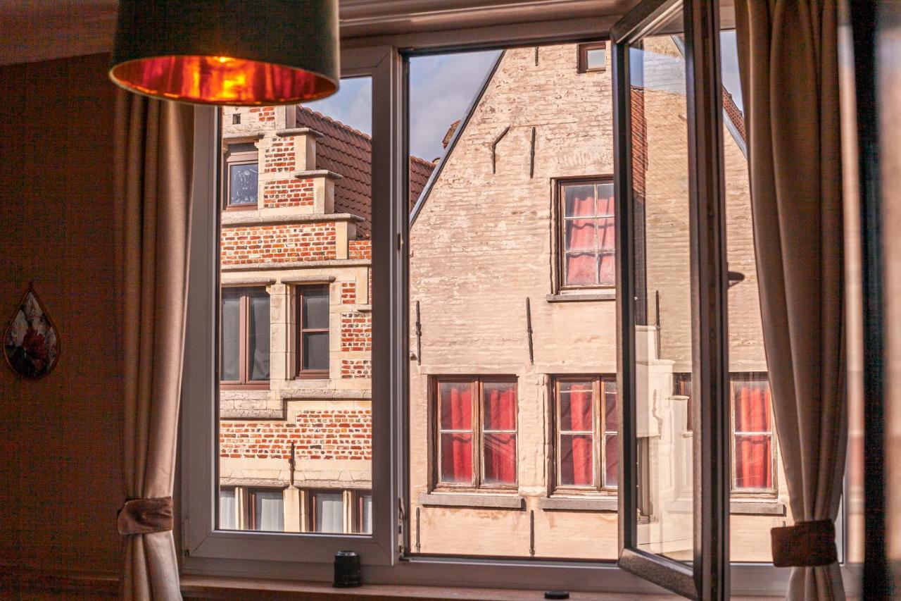 Luxury Suites Boutique By Rikas Hotels アントウェルペン エクステリア 写真