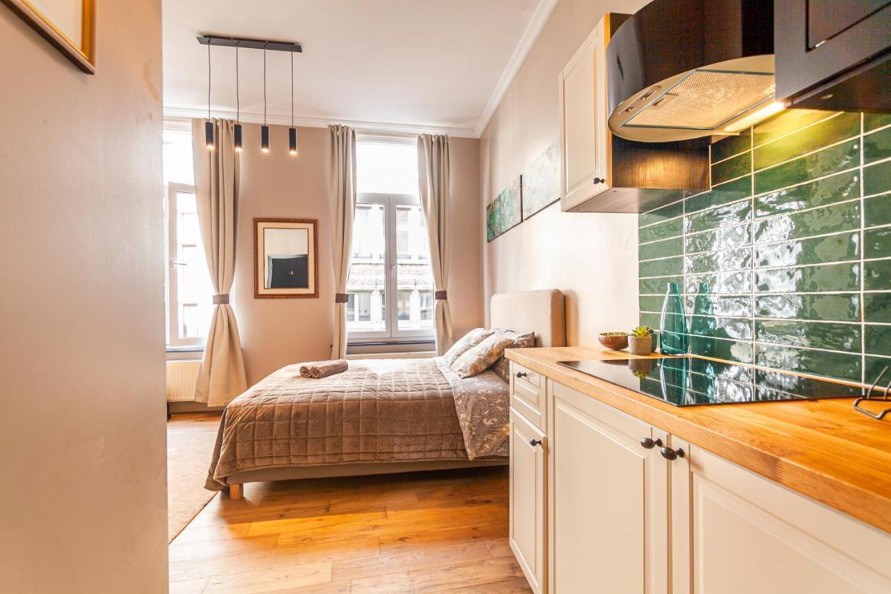 Luxury Suites Boutique By Rikas Hotels アントウェルペン エクステリア 写真